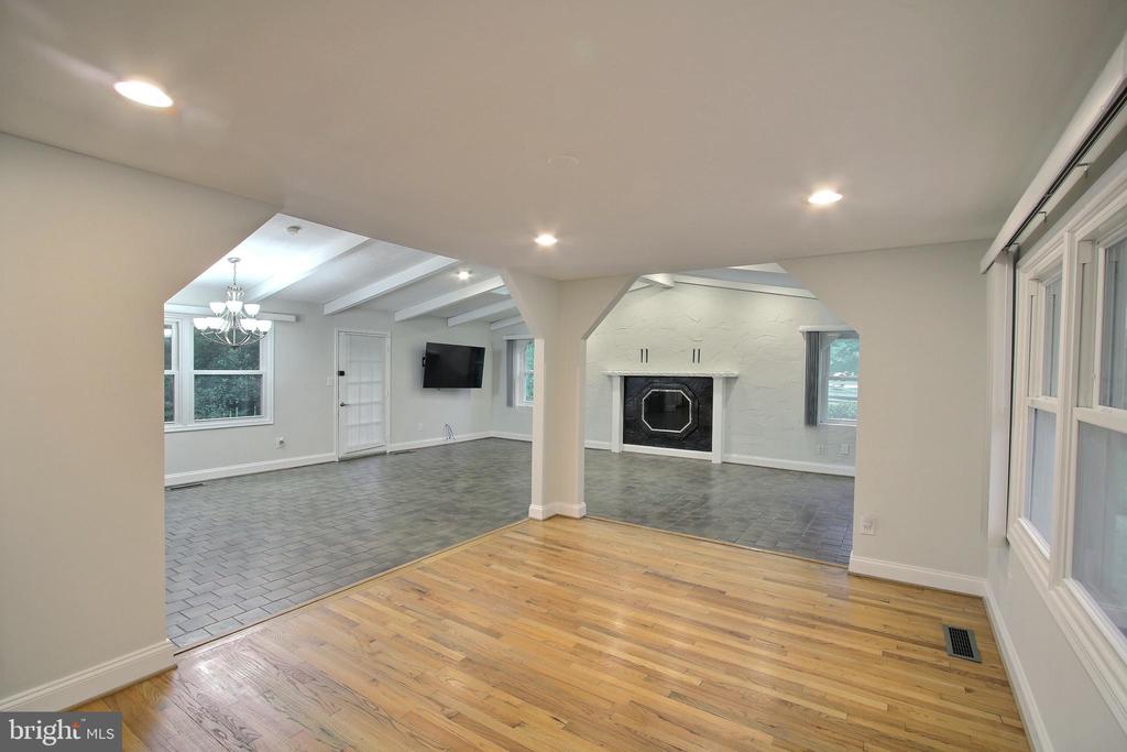 17805 PARK MILL DRIVE