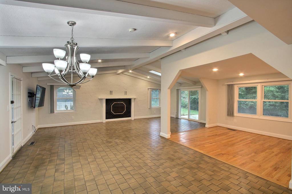 17805 PARK MILL DRIVE