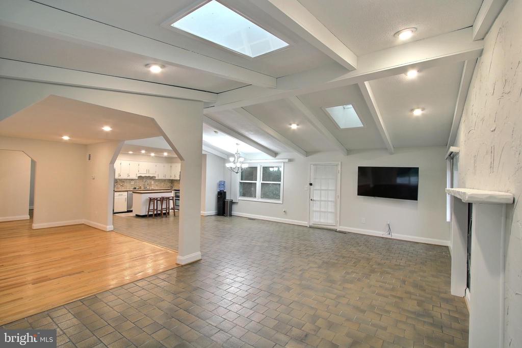 17805 PARK MILL DRIVE