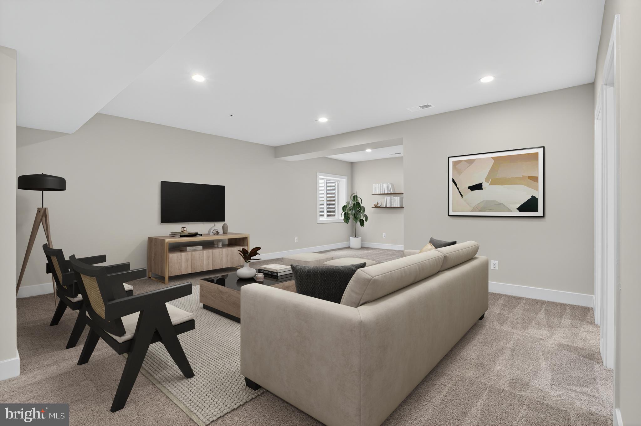 6917 SILVER LINDEN ST