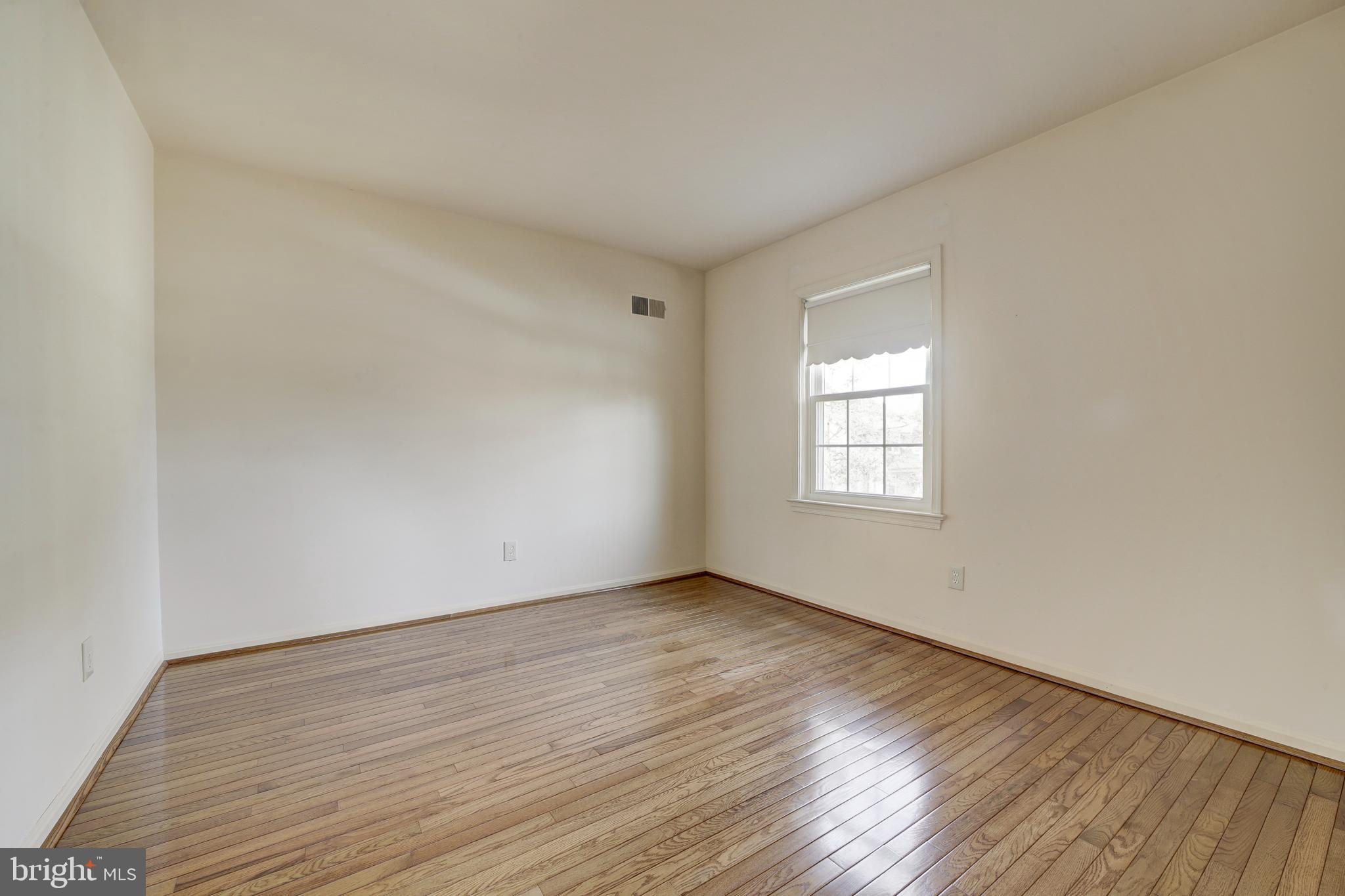 10902 WICKSHIRE WAY F