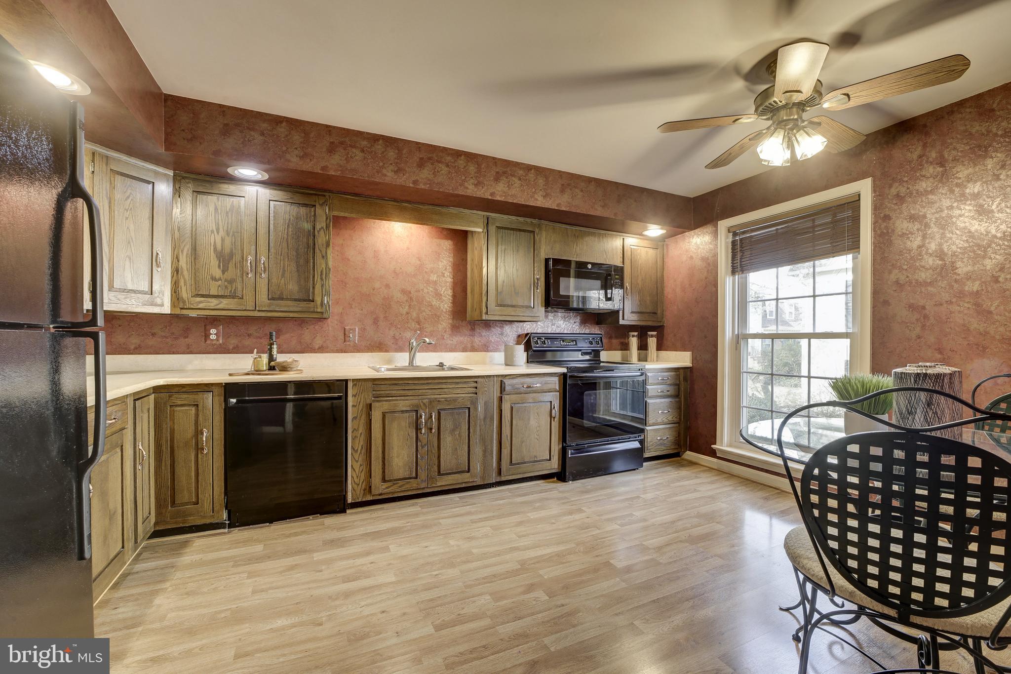 10902 WICKSHIRE WAY F