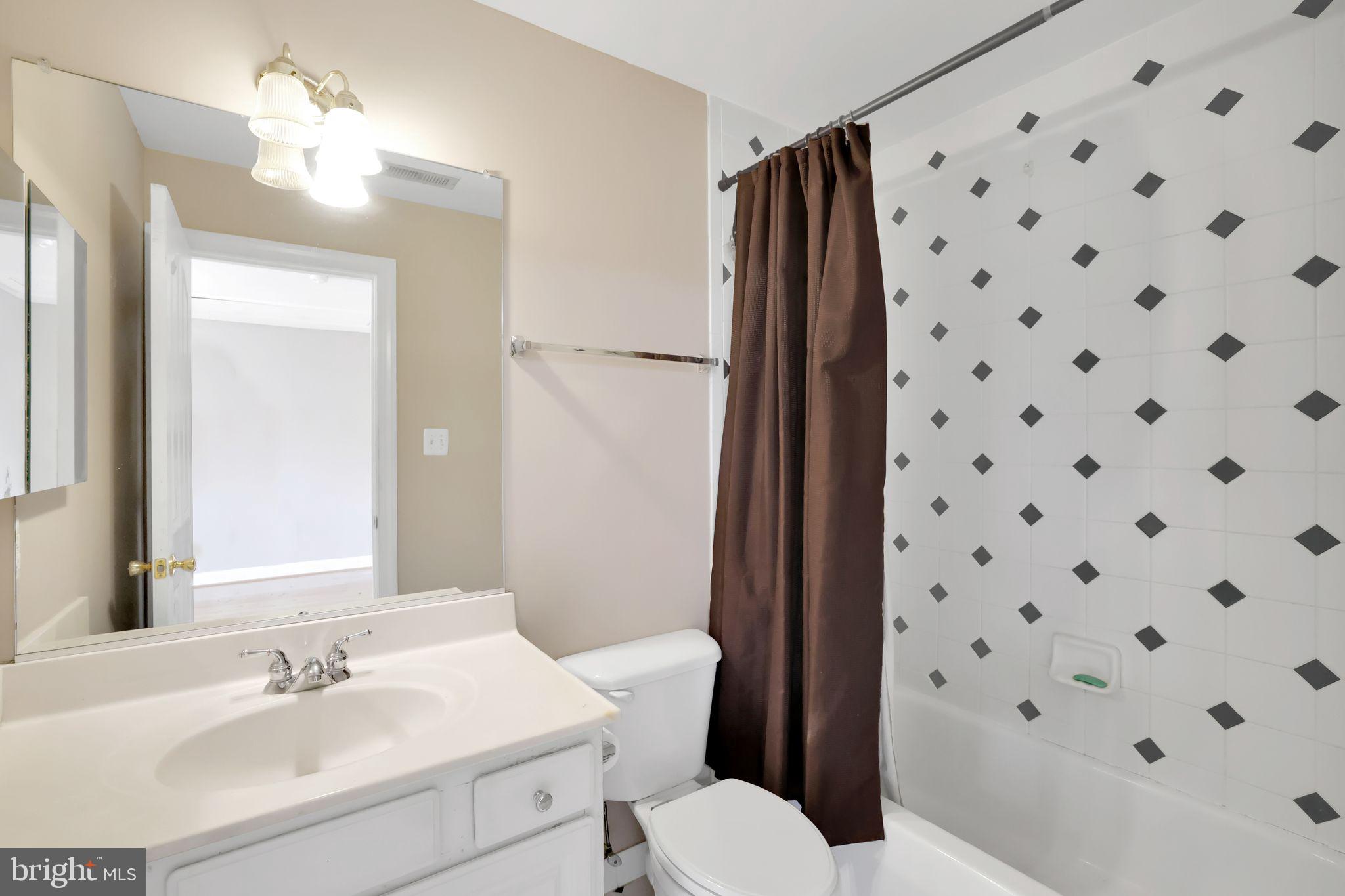 18101 LITTLEBROOKE DRIVE