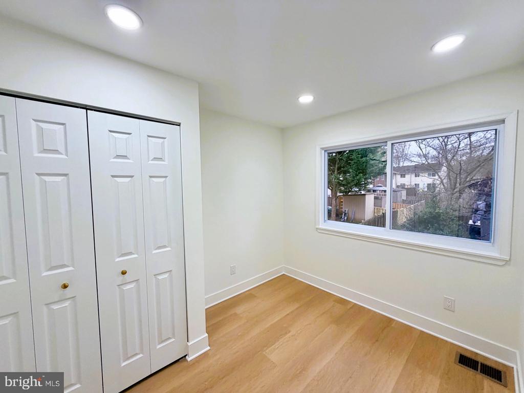 9650 MARSTON LANE