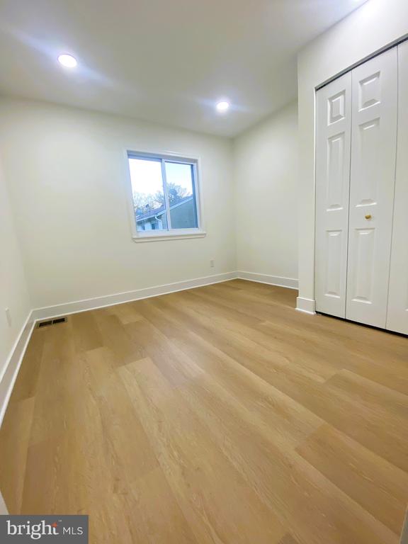 9650 MARSTON LANE