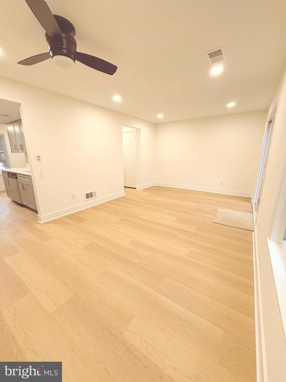 9650 MARSTON LANE