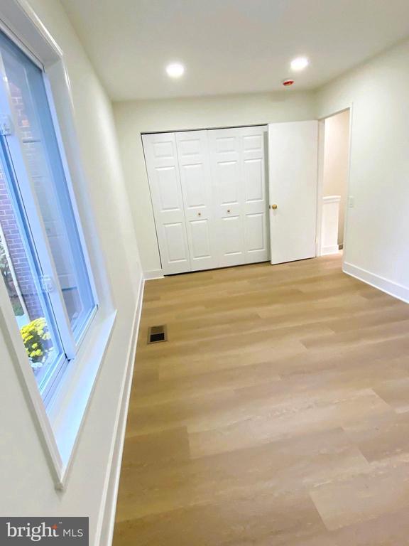 9650 MARSTON LANE