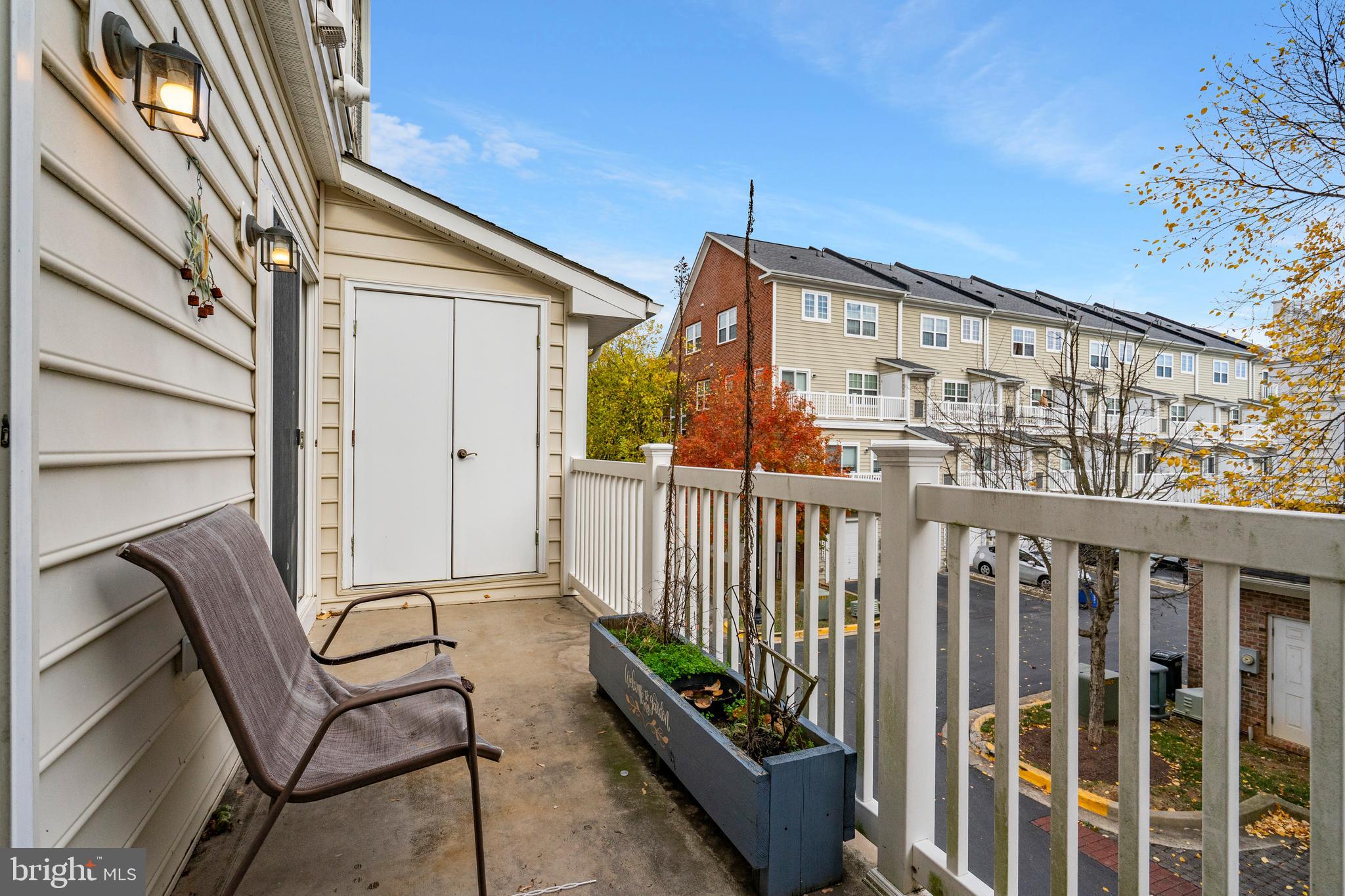 19407 BUCKINGHAM WAY 19407