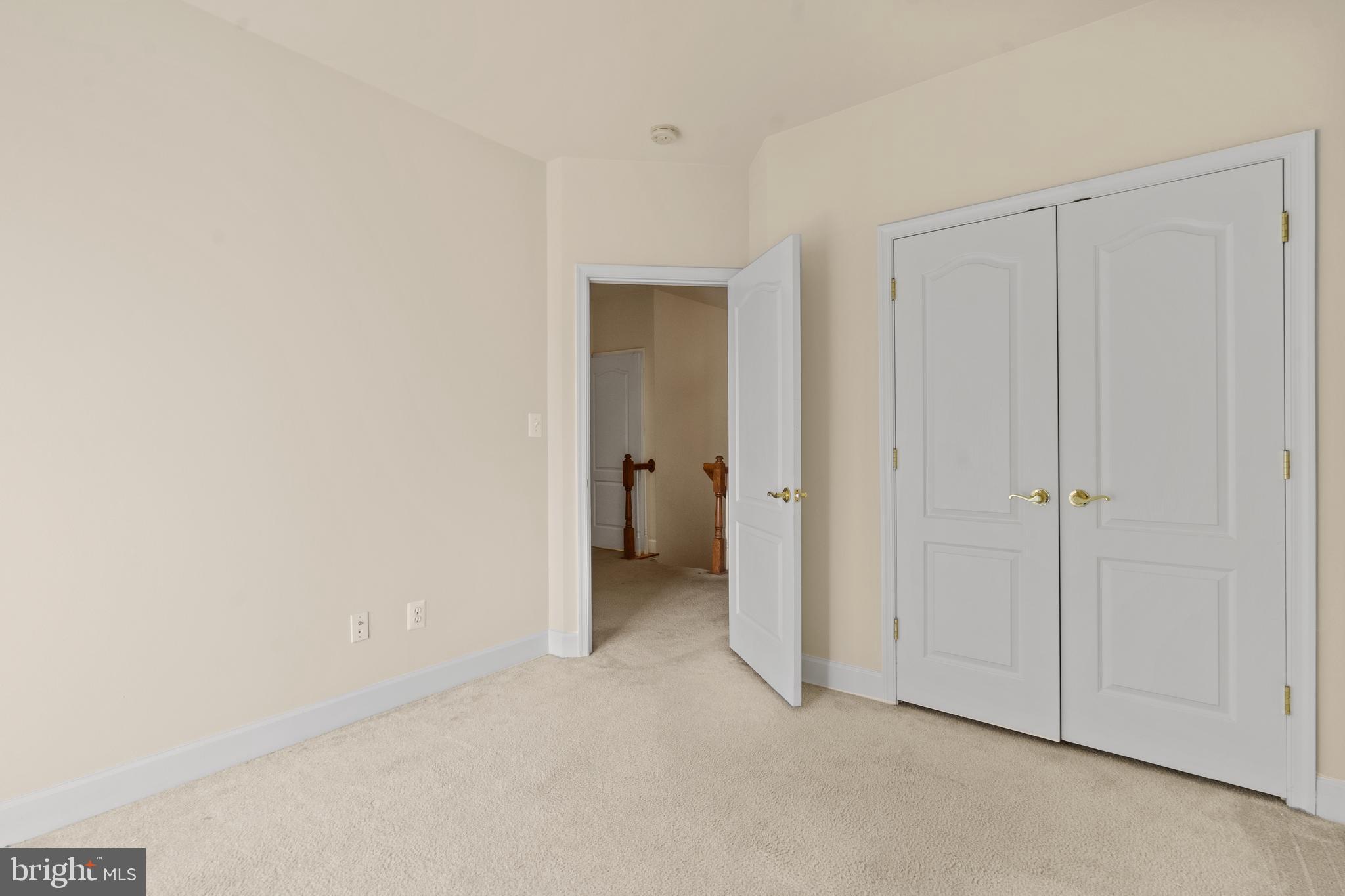 19407 BUCKINGHAM WAY 19407