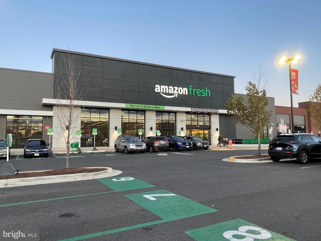 12001 OLD COLUMBIA PIKE 714