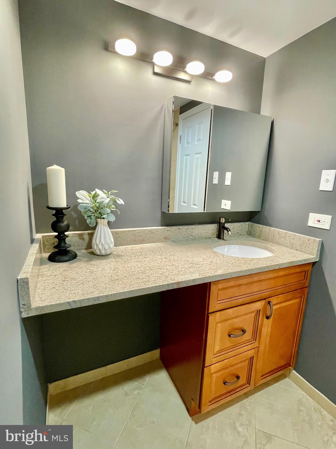 12001 OLD COLUMBIA PIKE 714