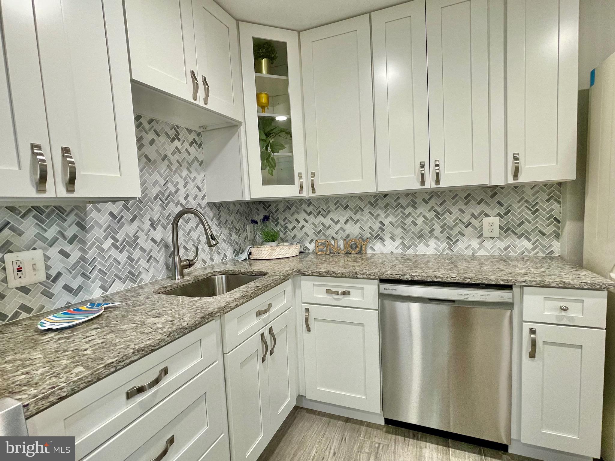 12001 OLD COLUMBIA PIKE 714