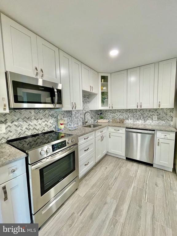 12001 OLD COLUMBIA PIKE 714