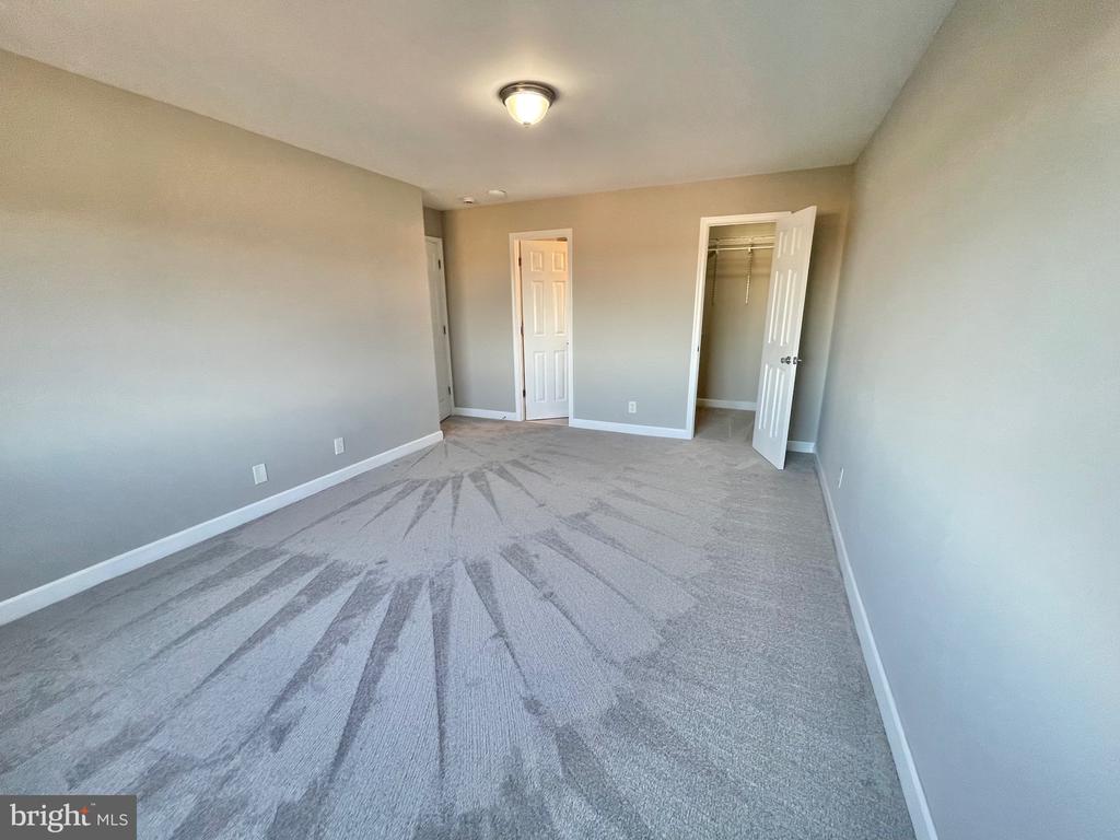 12001 OLD COLUMBIA PIKE 714
