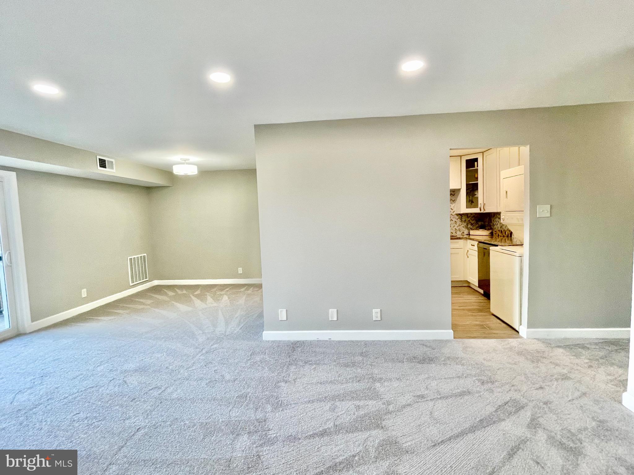 12001 OLD COLUMBIA PIKE 714