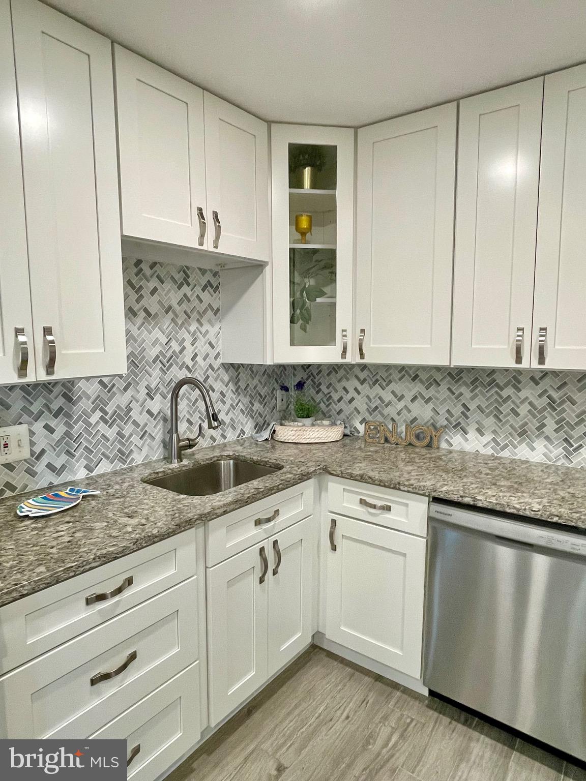 12001 OLD COLUMBIA PIKE 714