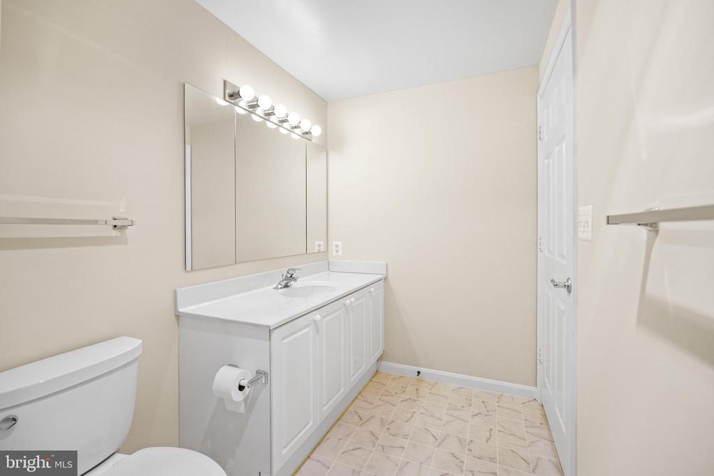 3200 N LEISURE WORLD BOULEVARD 417