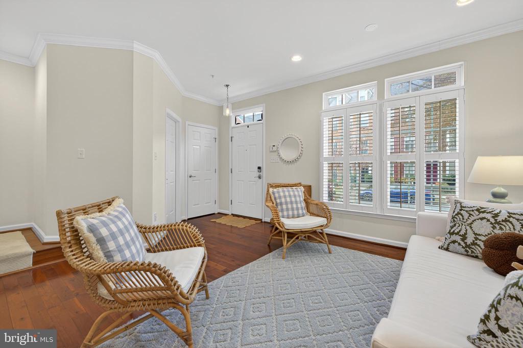 444 CLAYHALL STREET