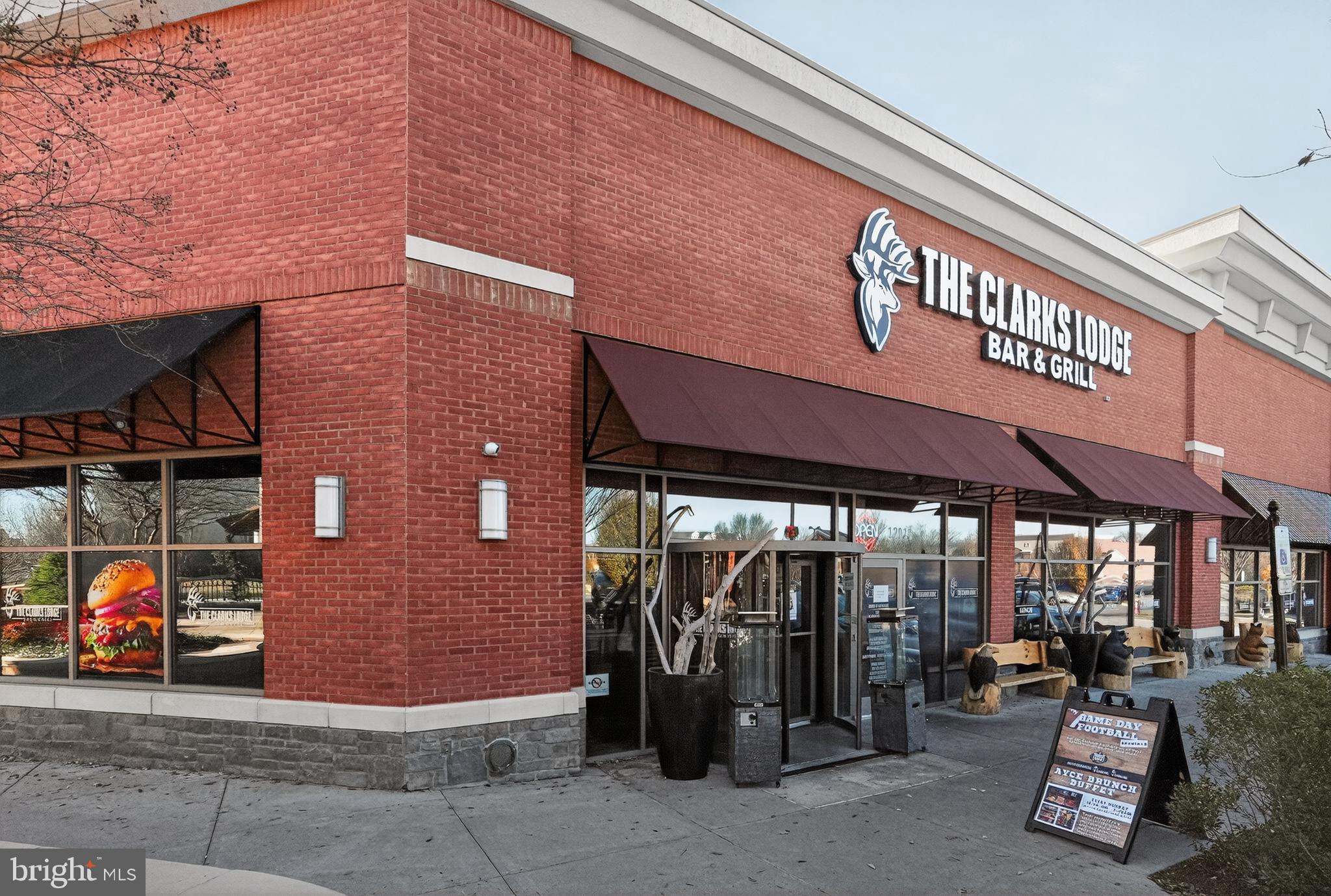 24004 DESERT WINE COURT