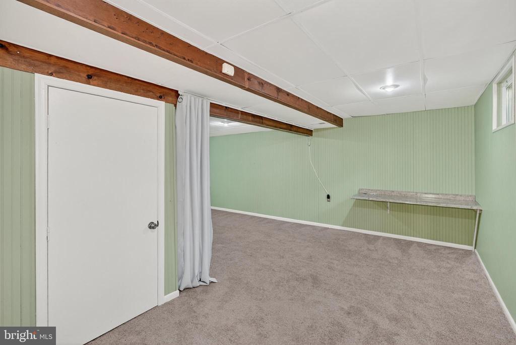 24004 DESERT WINE COURT