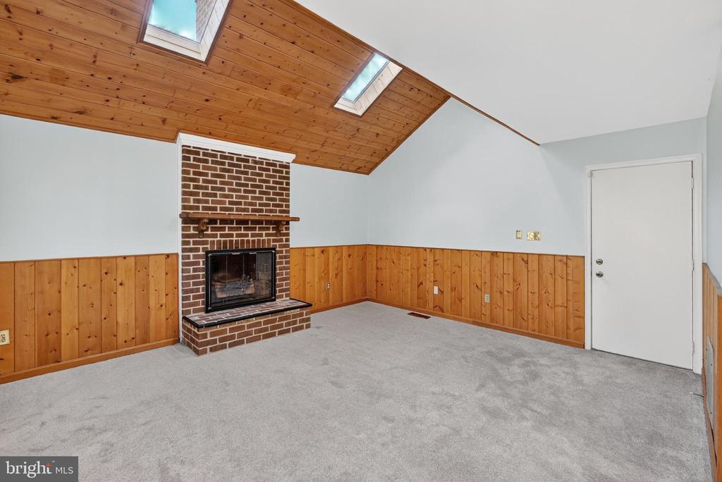 24004 DESERT WINE COURT