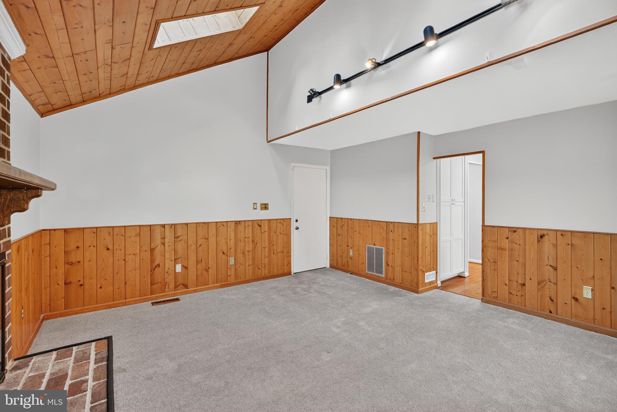 24004 DESERT WINE COURT