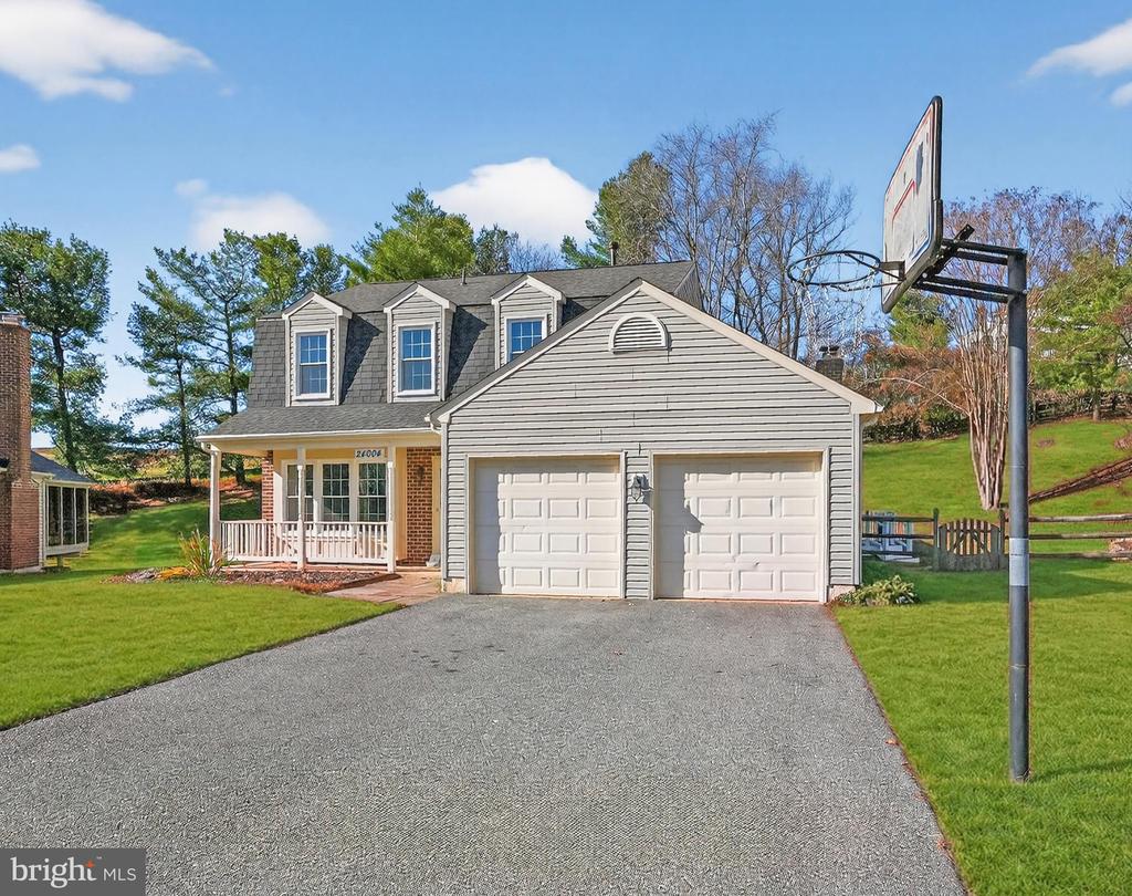 24004 DESERT WINE COURT