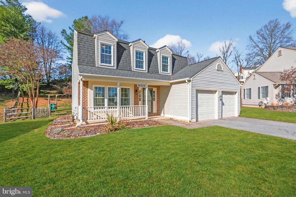 24004 DESERT WINE COURT