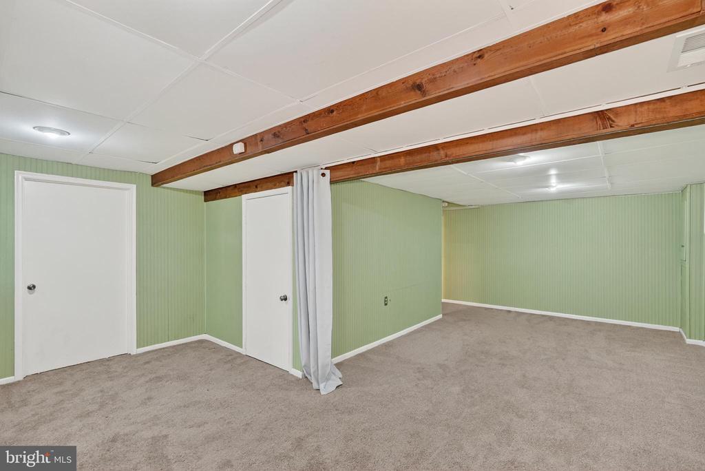 24004 DESERT WINE COURT