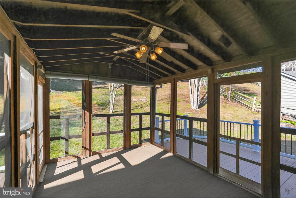 24004 DESERT WINE COURT
