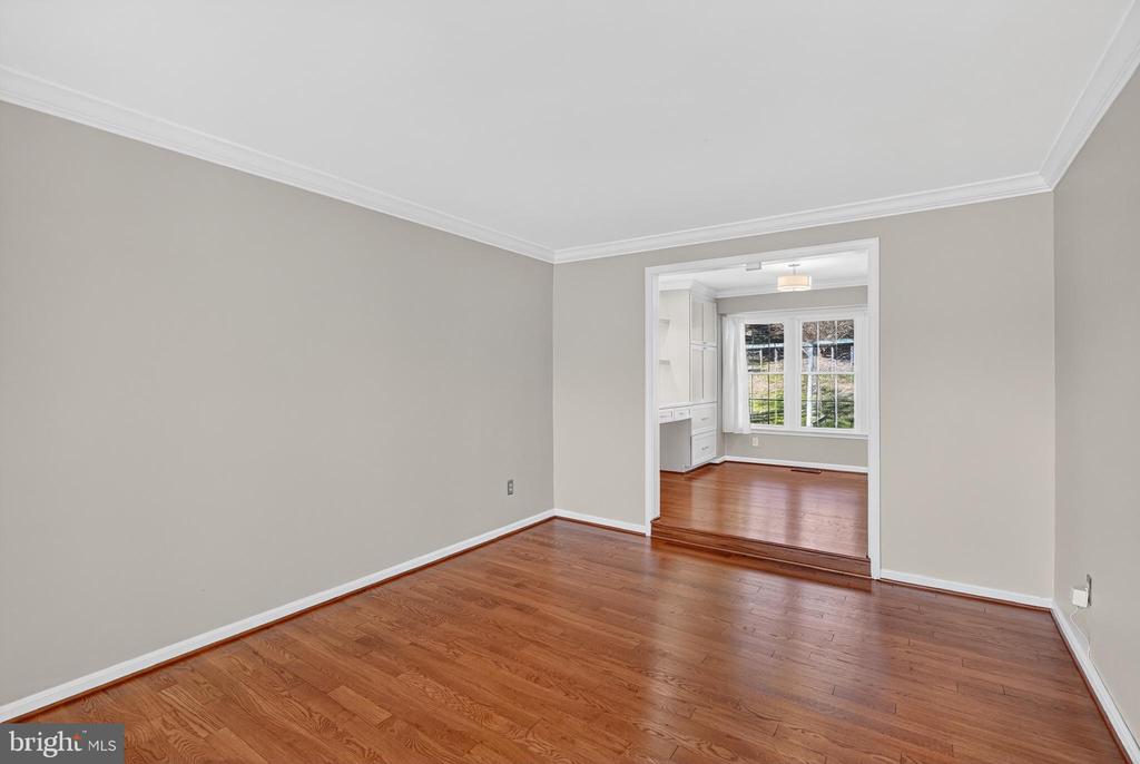 24004 DESERT WINE COURT