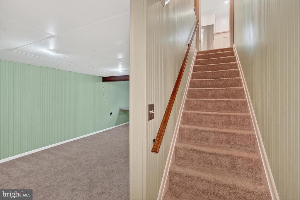 24004 DESERT WINE COURT