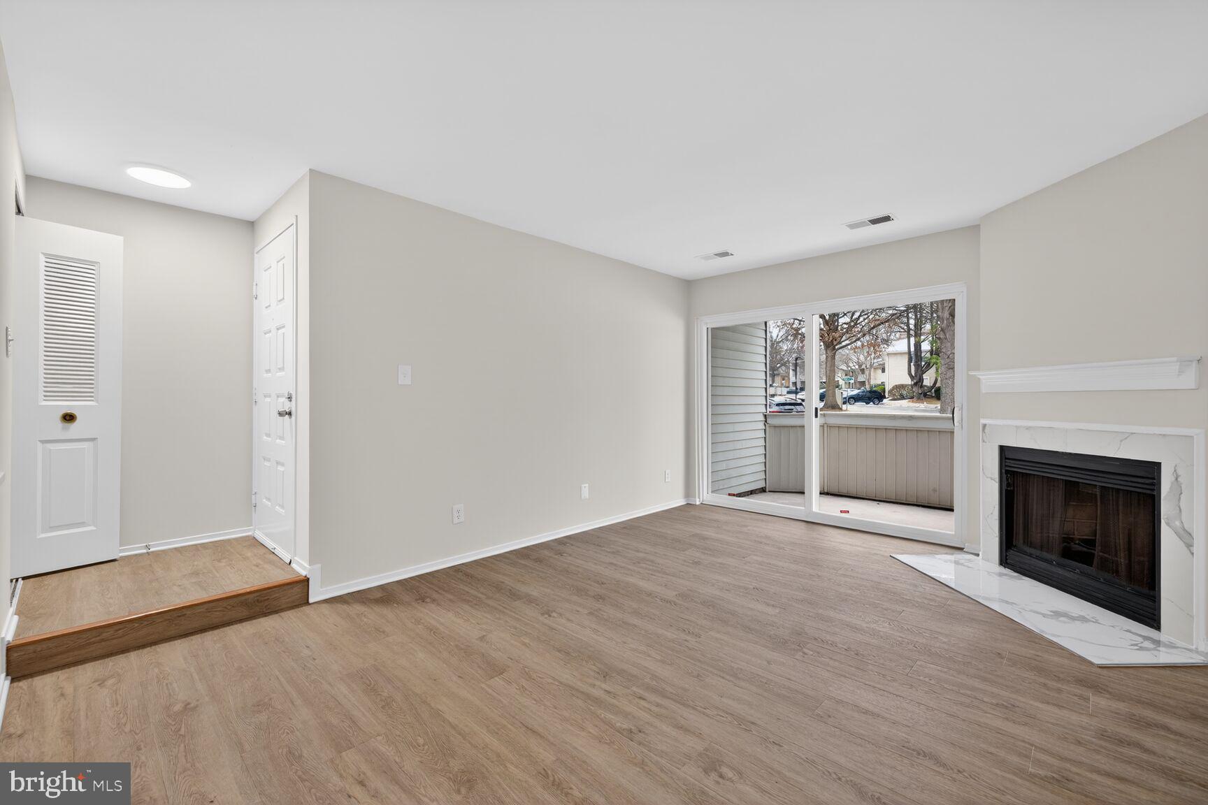 18207 SWISS CIRCLE 2-97