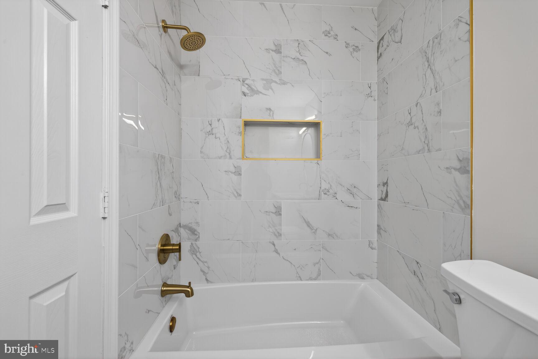 18207 SWISS CIRCLE 2-97