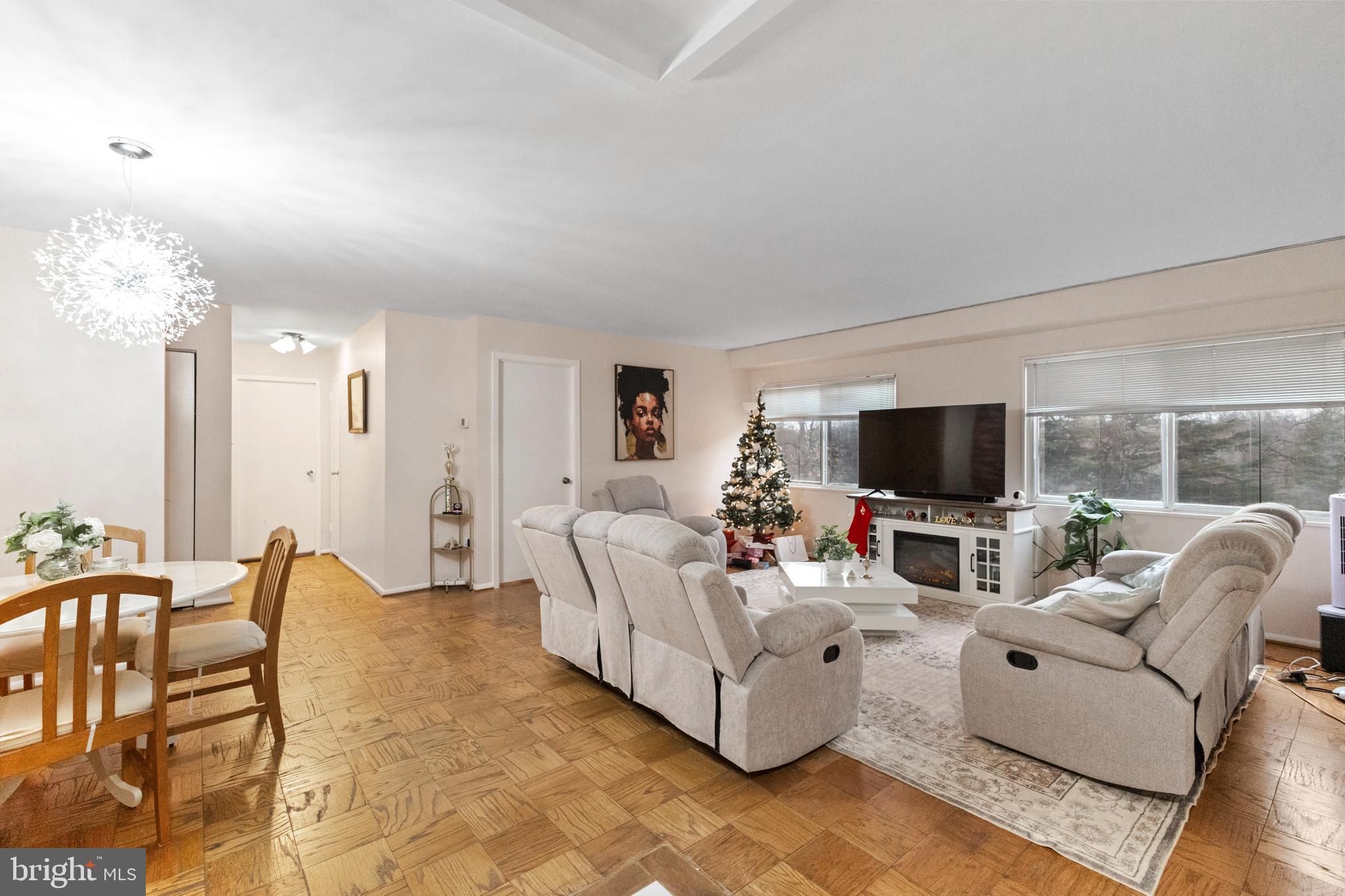 1111 UNIVERSITY BOULEVARD W 313-A