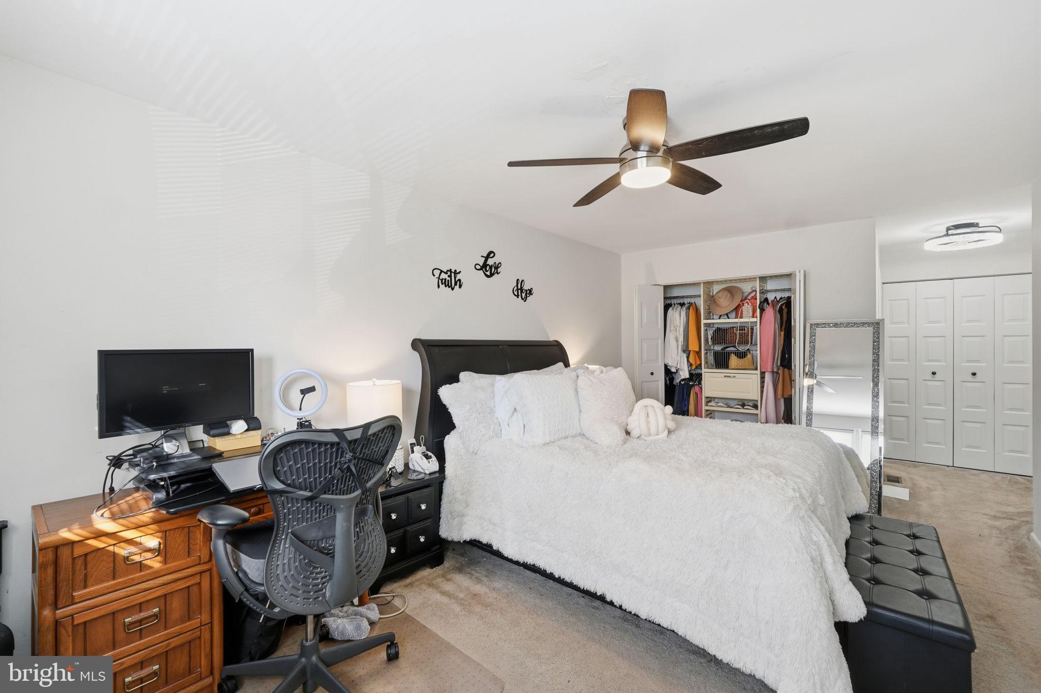 19900 APPLEDOWRE CIRCLE 128