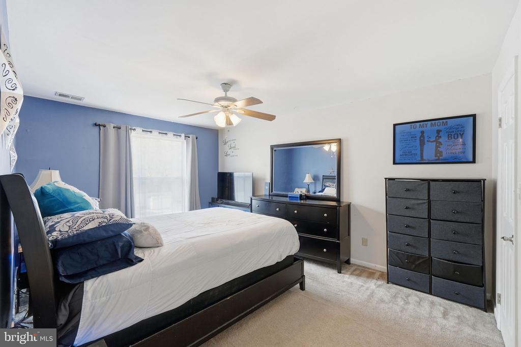 19900 APPLEDOWRE CIRCLE 128