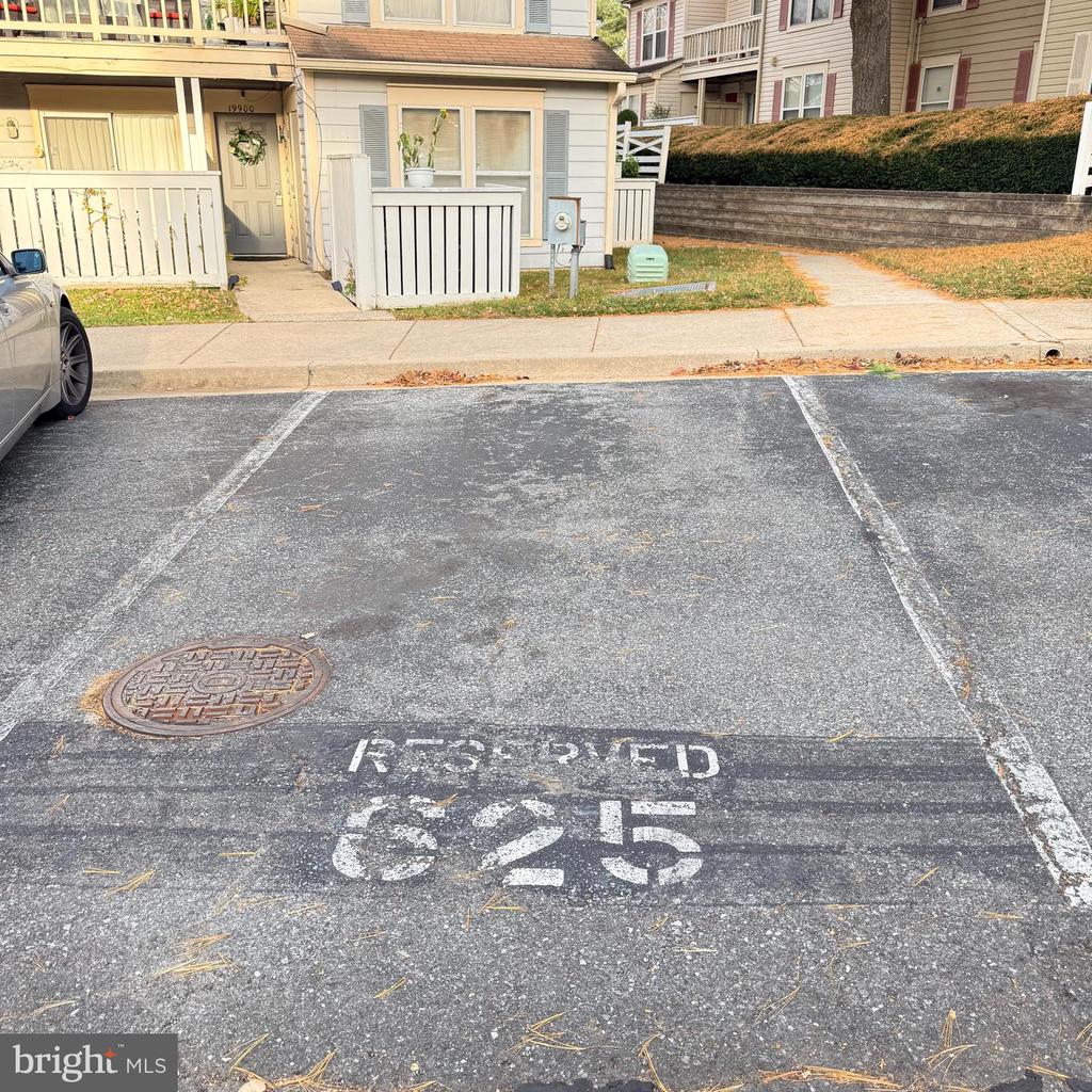 19900 APPLEDOWRE CIRCLE 128