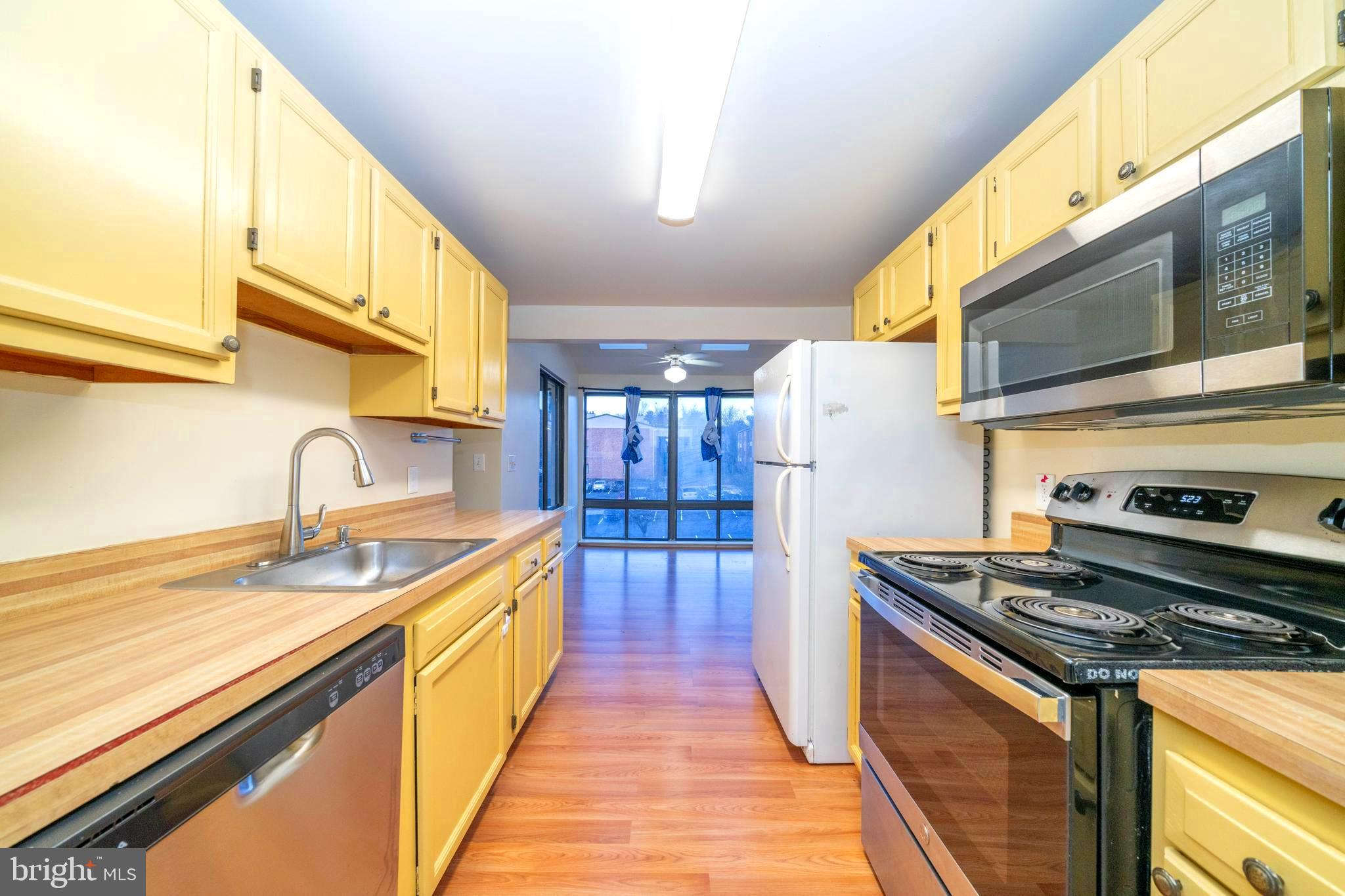 18110 CHALET DRIVE 301