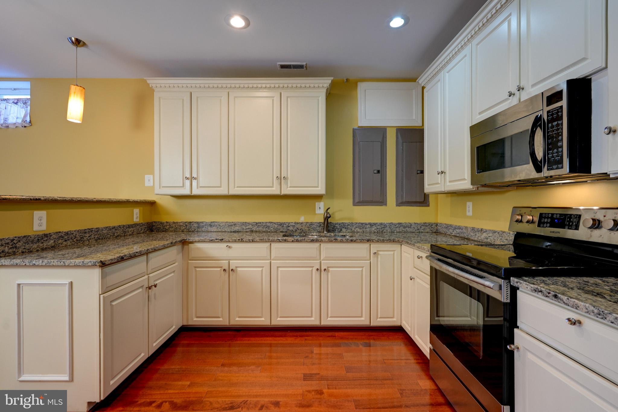 1 BLACK KETTLE COURT