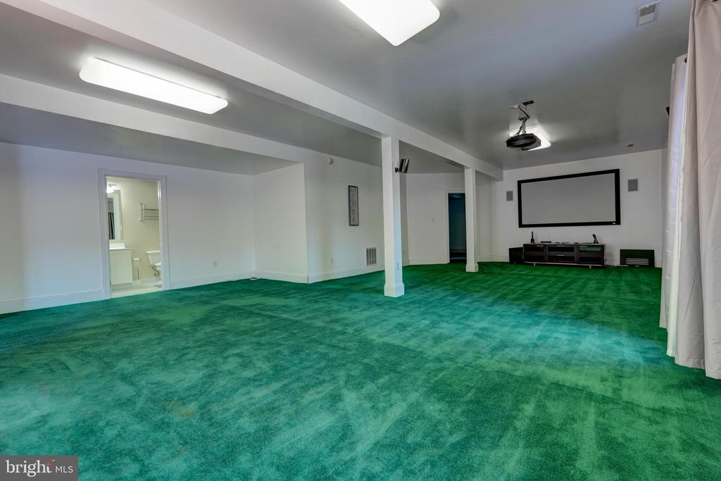 1 BLACK KETTLE COURT