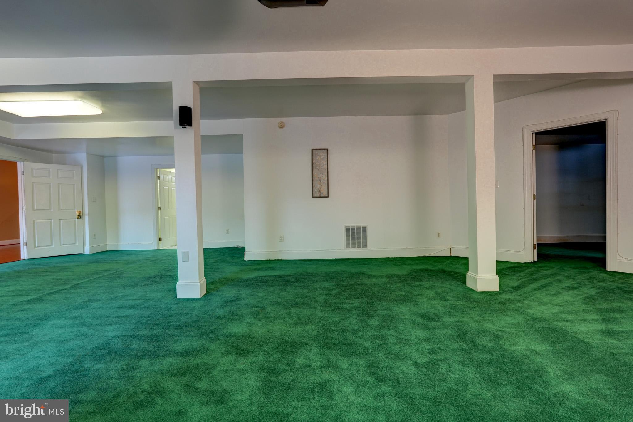 1 BLACK KETTLE COURT