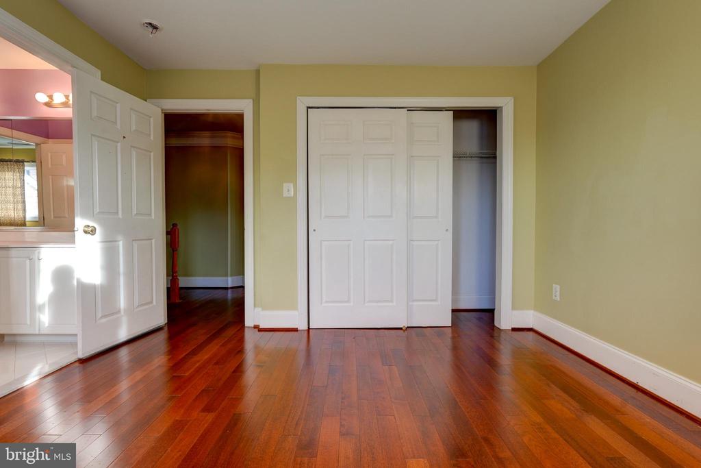 1 BLACK KETTLE COURT