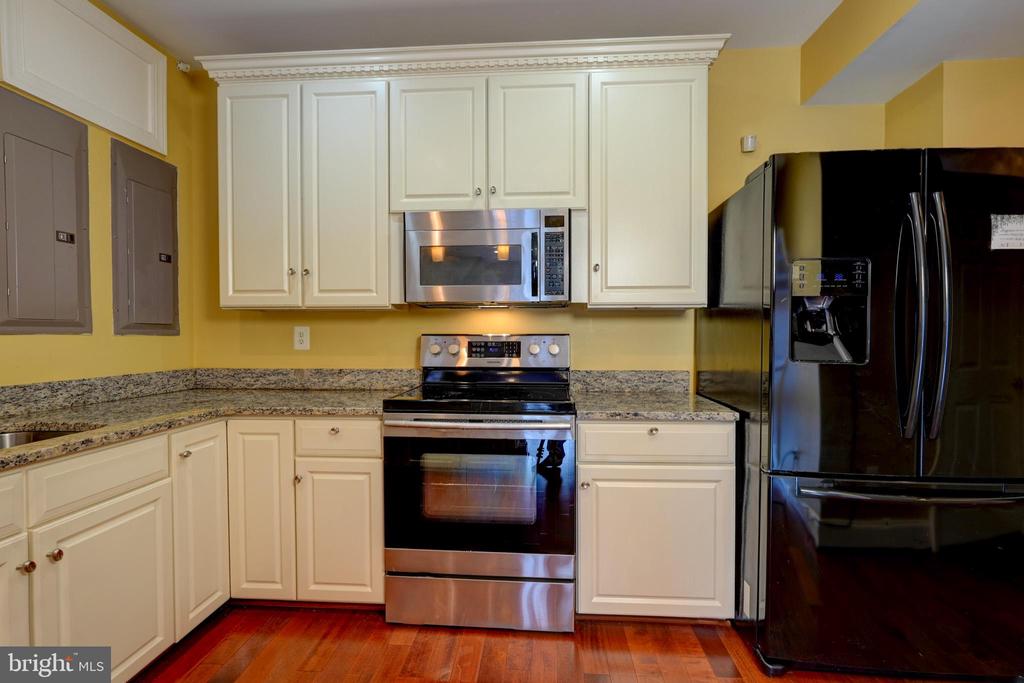 1 BLACK KETTLE COURT