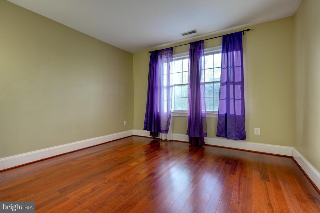 1 BLACK KETTLE COURT