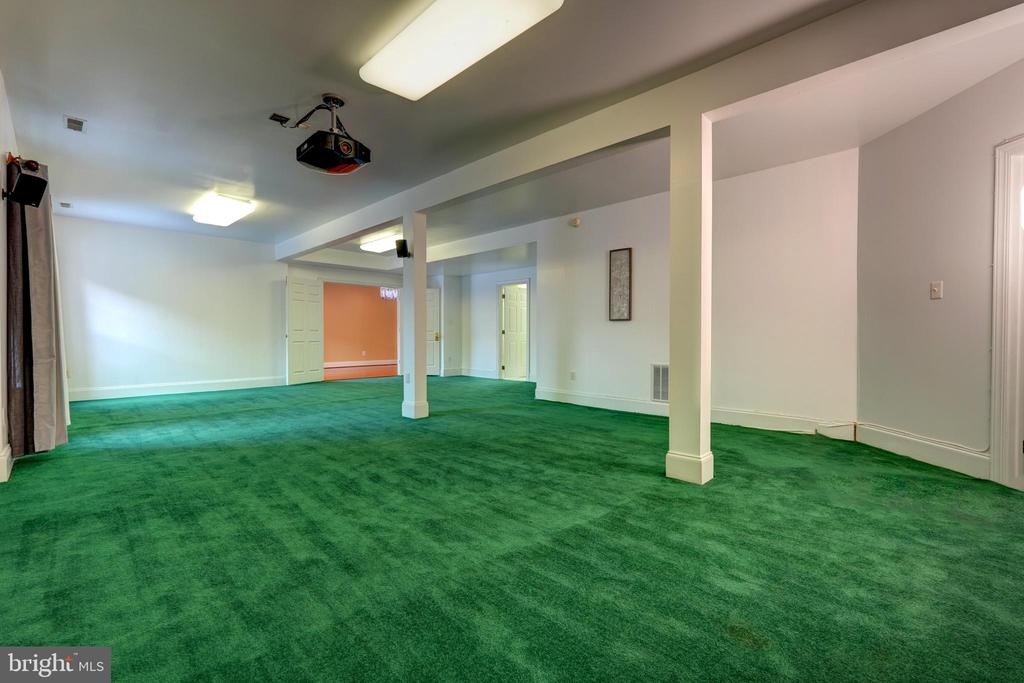 1 BLACK KETTLE COURT