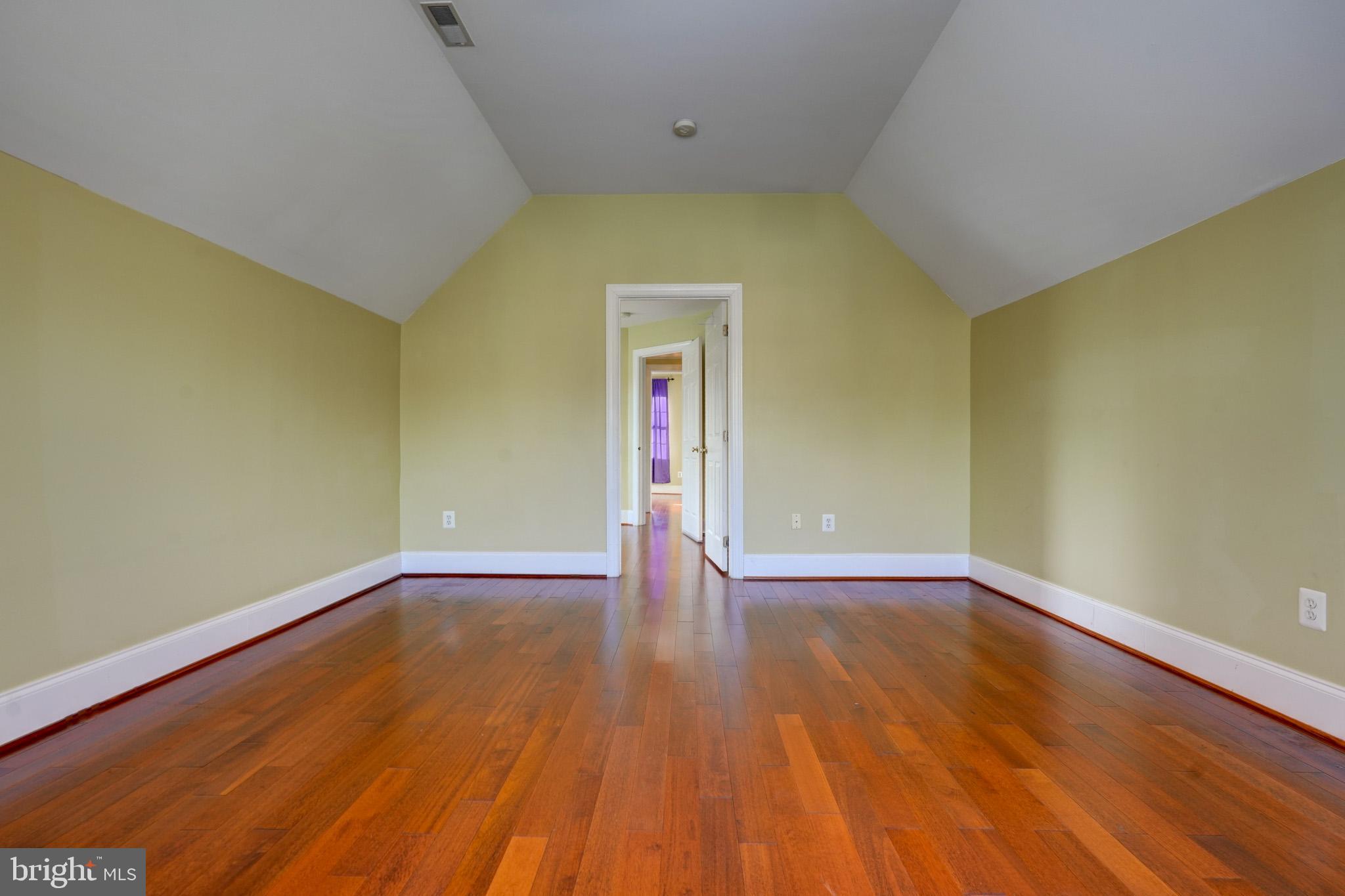 1 BLACK KETTLE COURT