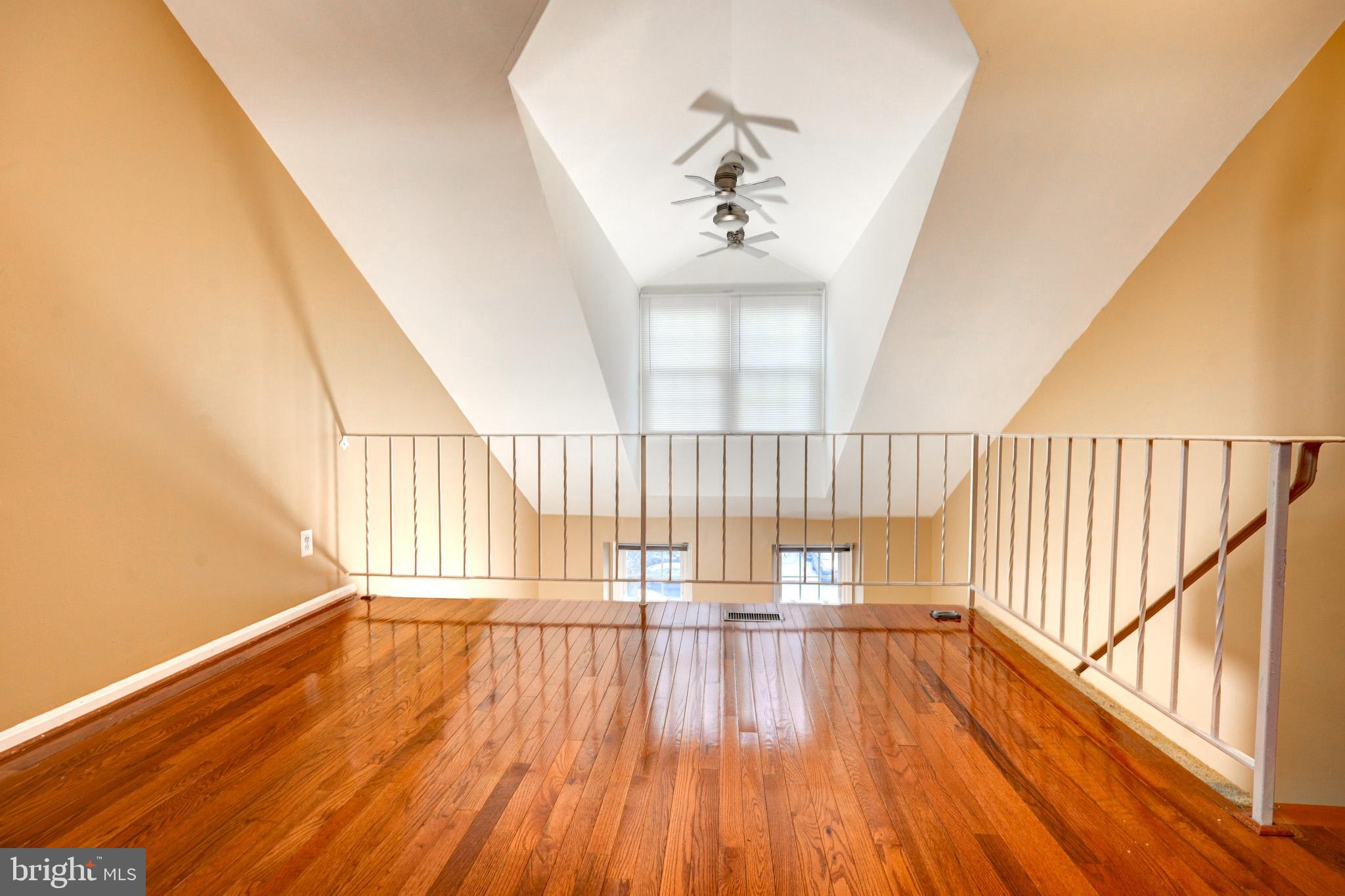 20212 RAVENSDALE COURT