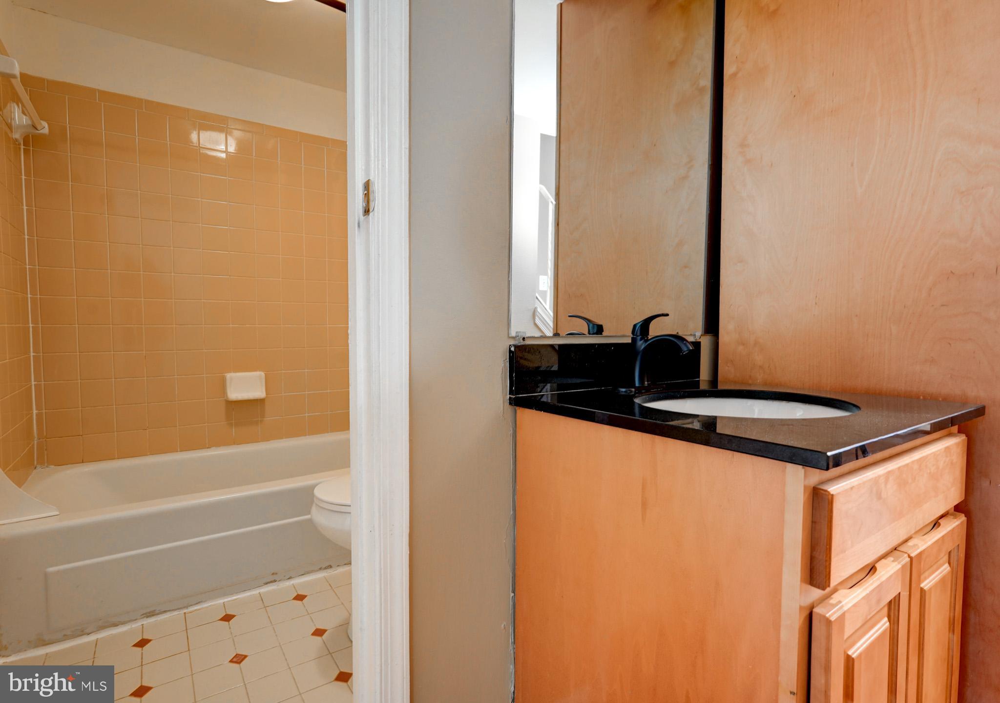 20212 RAVENSDALE COURT