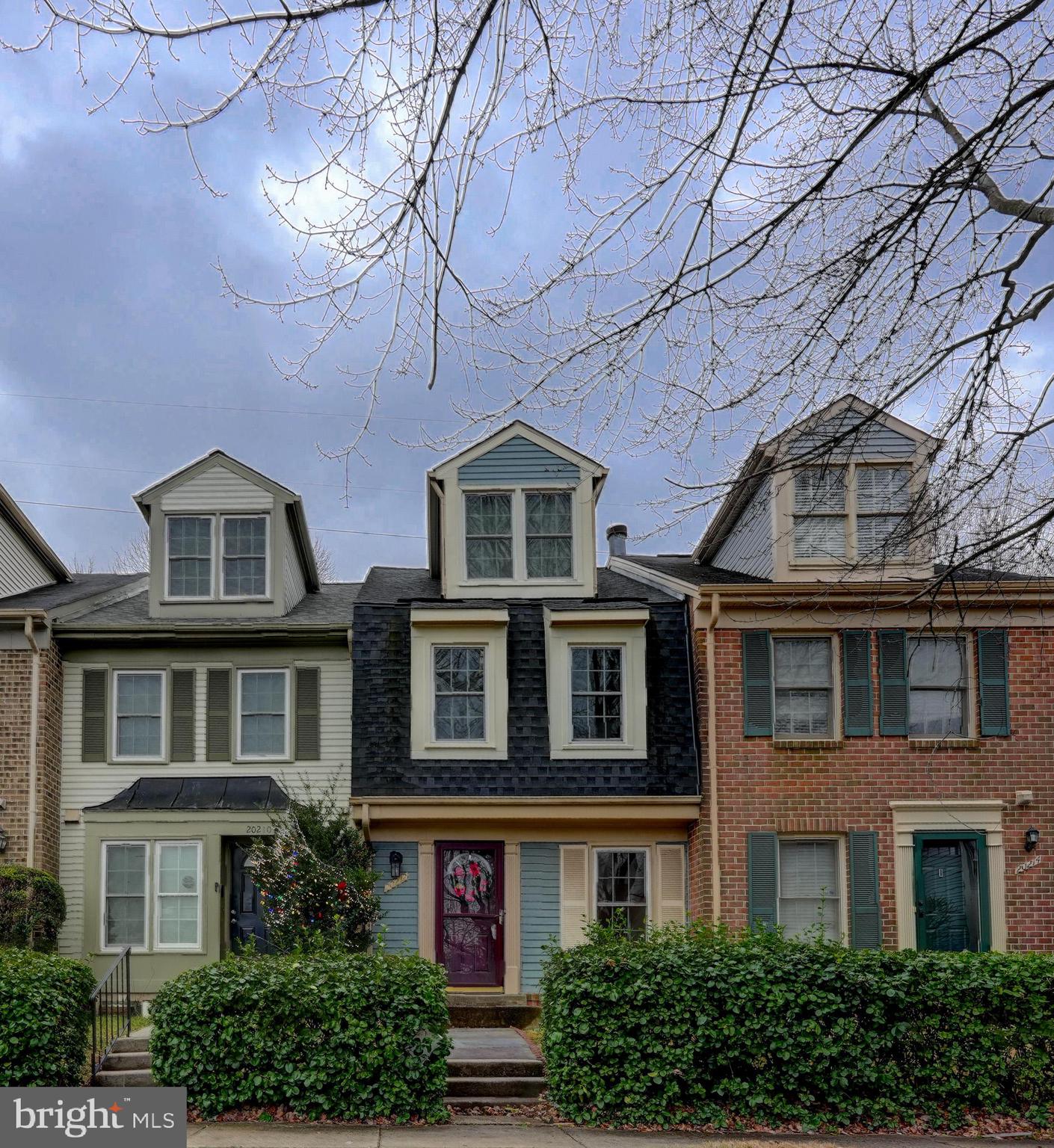 20212 RAVENSDALE COURT